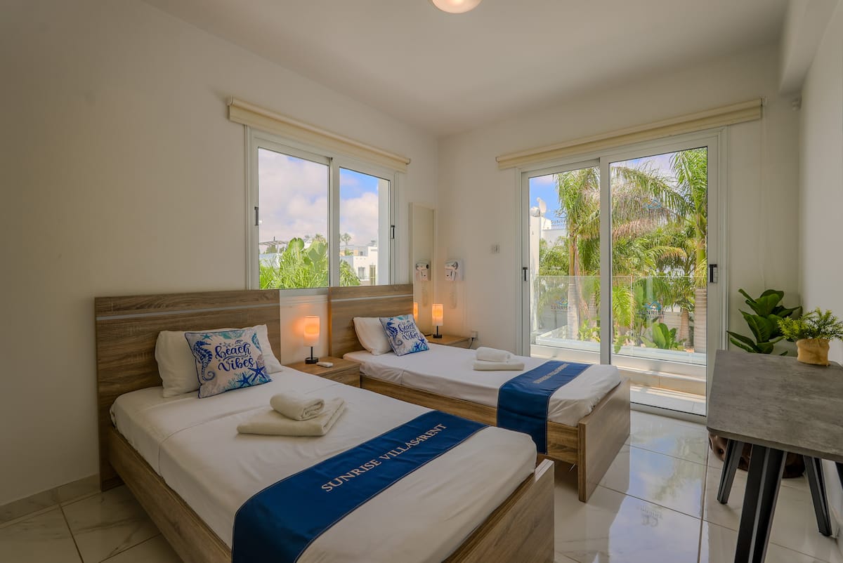 Sunrise Villa 17 · Bedroom 1