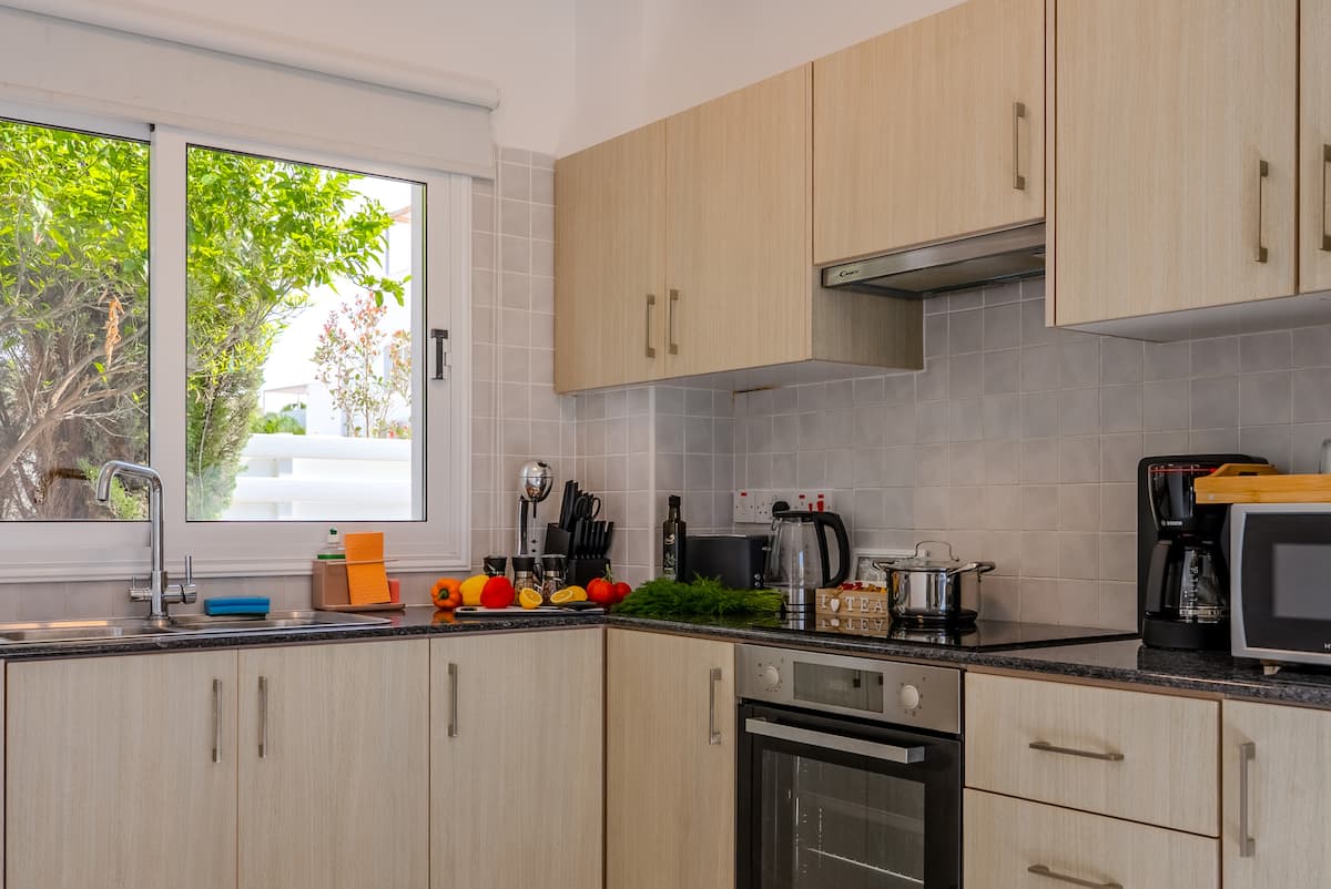 Sunrise Villa 22 · Palm · Kitchen