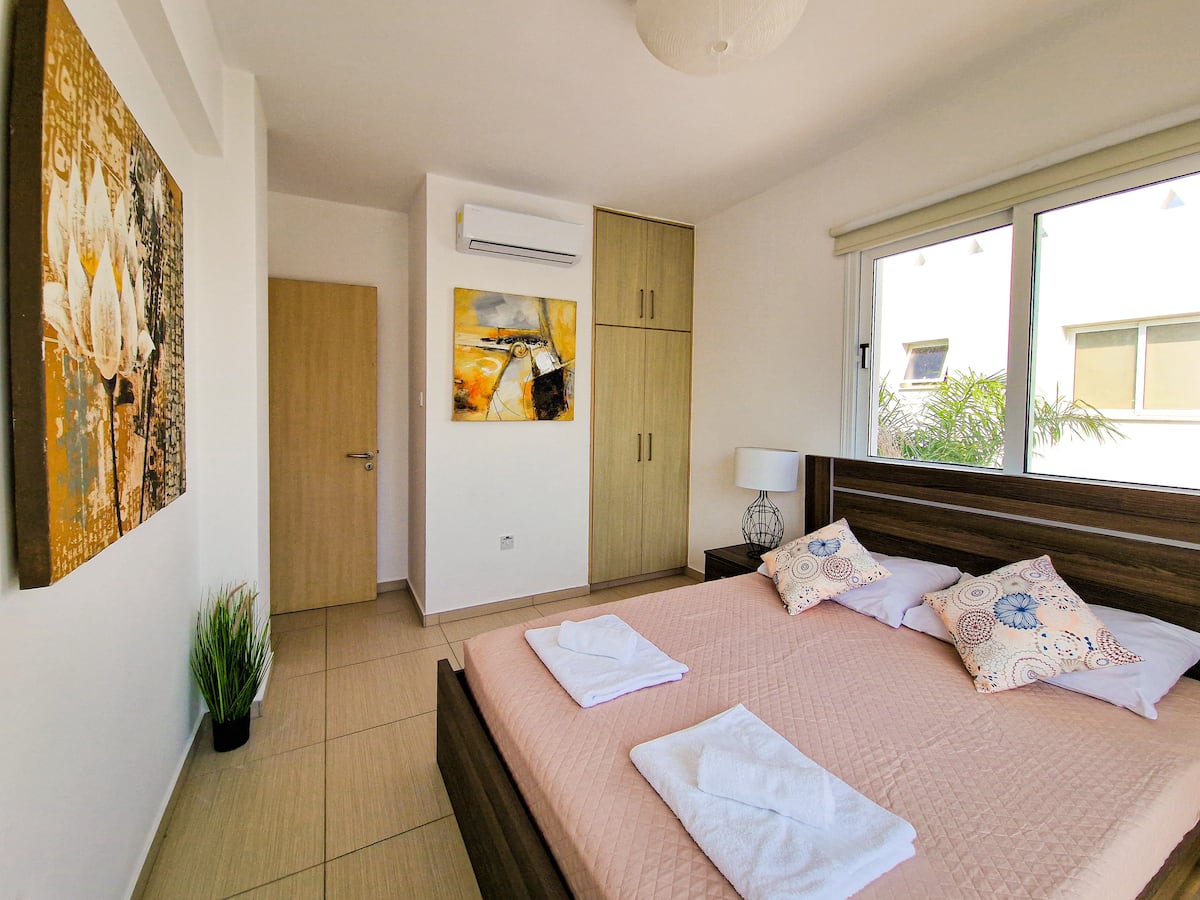 Sunrise Villa 25 · Green Garden · Bedroom 2