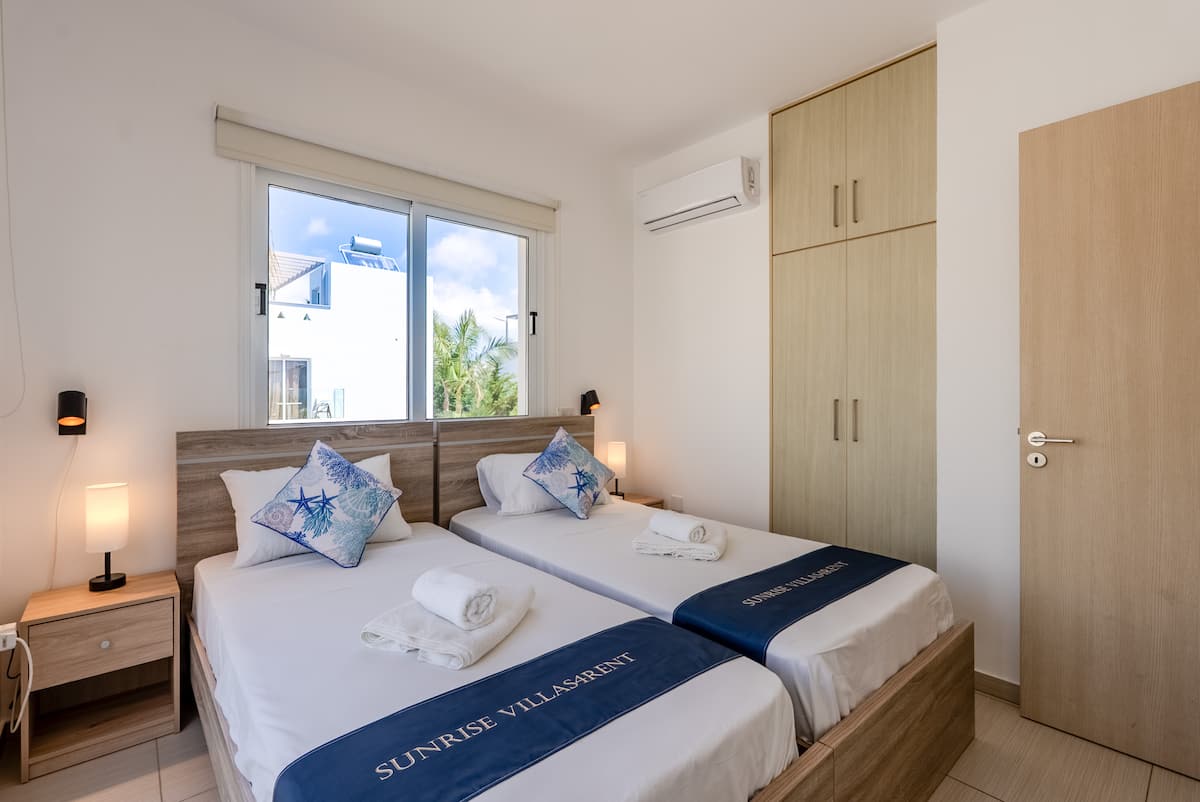 Sunrise Villa 26 · Bedroom 1