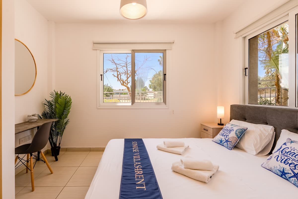 Sunrise Villa 5 · Vacation · Bedroom 1