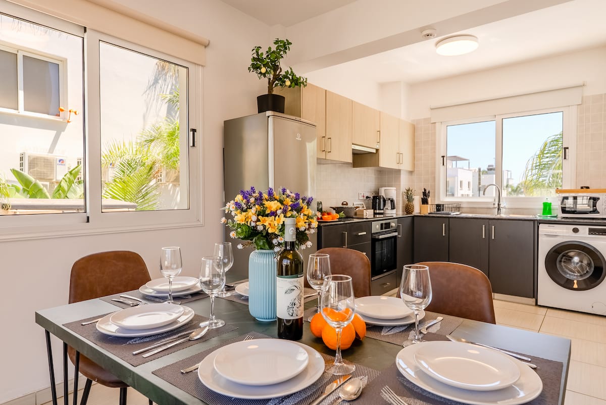 Sunrise Villa 5 · Vacation · Kitchen