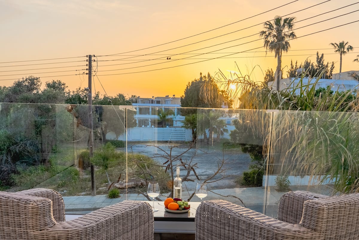Sunrise Villa 5 · Vacation · Pool & outdoor area