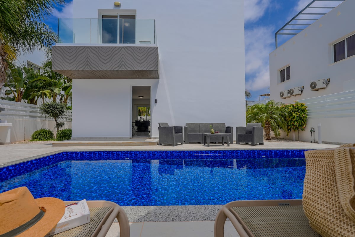 Sunrise Villa 17